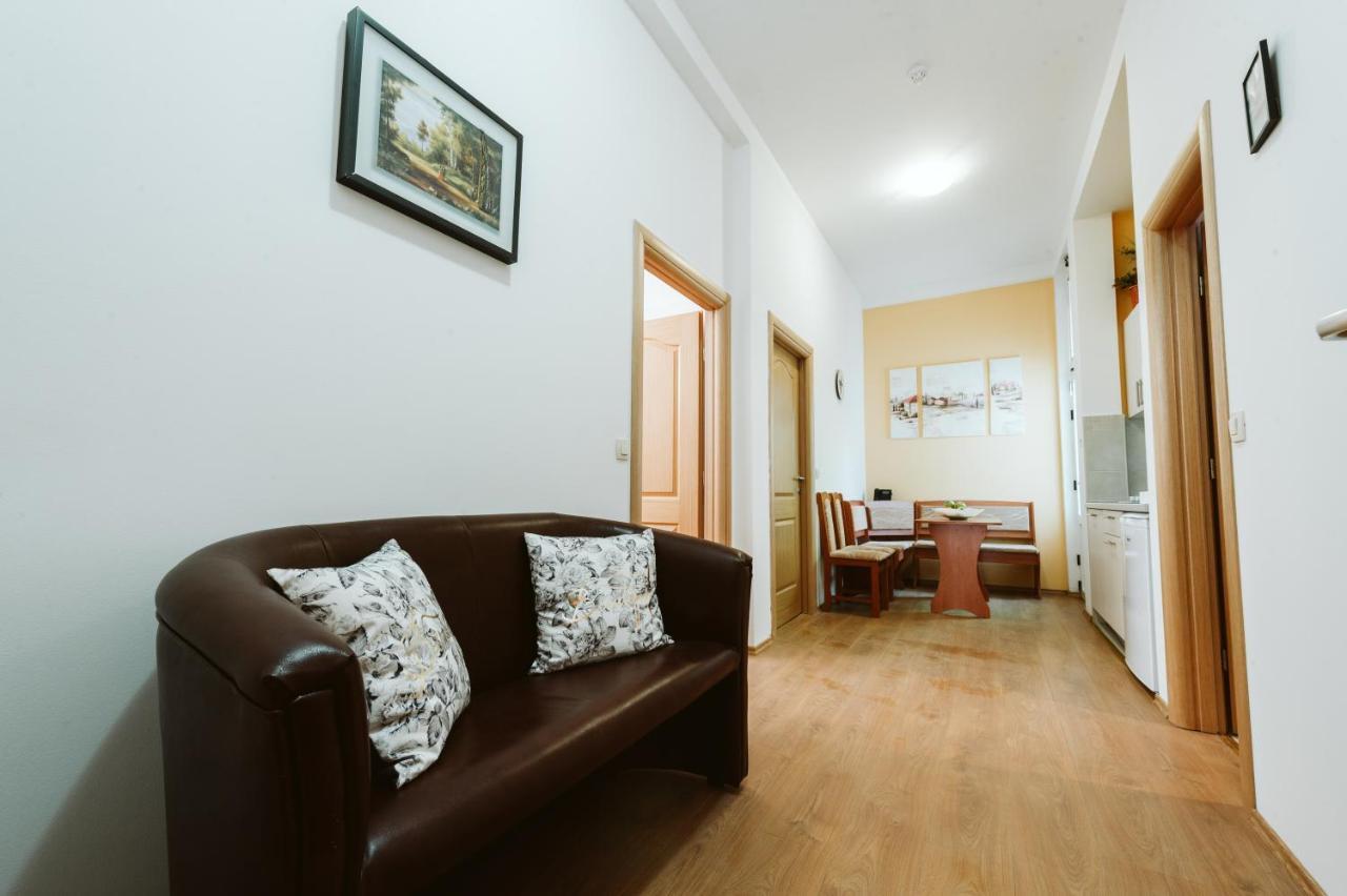 Hotel Medjugorje Irish Centre Buitenkant foto